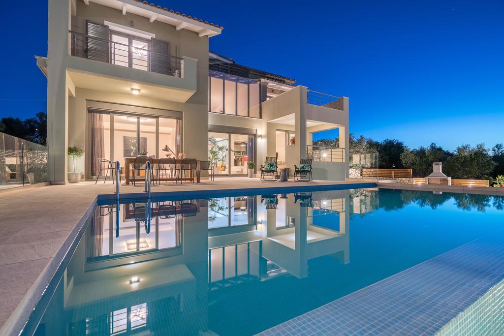 Akemi Luxury Villa Tsilivi  Bagian luar foto