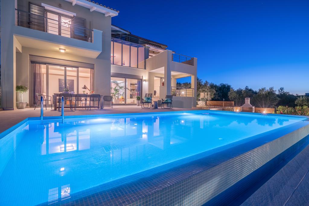 Akemi Luxury Villa Tsilivi  Bagian luar foto